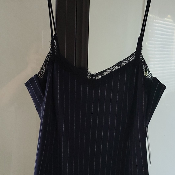 Pretty - Picture 2 of 3